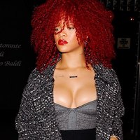 Rihanna exclusive pics! 