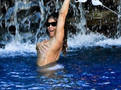 Nearly inappropriate pictures of Rihanna