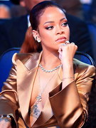 Rihanna nude 10