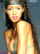 Robertson Georgianna nude 4