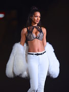 Romee Strijd nude 12