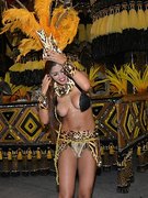 Rosie Oliveira nude 5