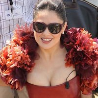 Salma Hayek shows off big Latina cleavage