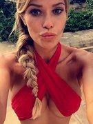 Samantha Hoopes nude 2