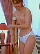 Sandra Bernhard nude 28