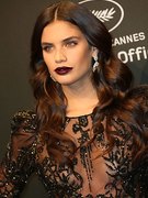 Sara Sampaio nude 11