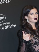 Sara Sampaio nude 21