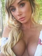 Sara Underwood nude 18