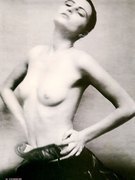 Seear Noot nude 2