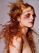 Seenus Guinevere.jpg-Van nude 1