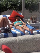 Selena Gomez nude 6