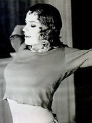 Shue Elisabeth nude 103