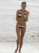 Sienna Miller nude 147