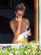 Sienna Miller nude 179