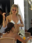 Sienna Miller nude 221