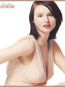 Sophie Ellis Bextor nude 1