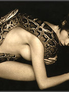 Stefania Rocca nude 1