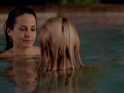 Stephanie Szostak In Satisfaction S2e3