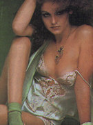 Sue-Martin Pamela nude 41