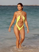 Suelyn Medeiros nude 6