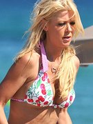 Tara Reid nude 2