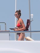 Taylor Marie Hill nude 4