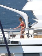 Taylor Marie Hill nude 8