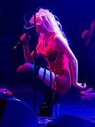 Taylor Momsen nude 3
