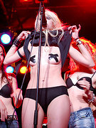 Taylor Momsen nude 11