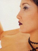 Thi Coralie-Trinh nude 1