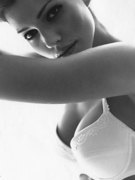 Tricia Helfer nude 37