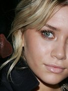 Olsen Twins nude 180