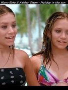 Olsen Twins nude 7