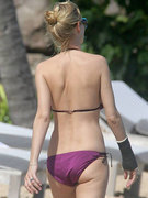 Uma Thurman nude 158