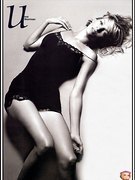 Uma Thurman nude 40