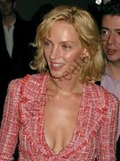 Uma Thurman nude 52