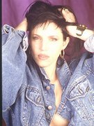 Valentine Demi nude 19