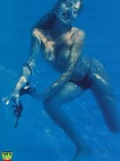 Valeria Marini nude 37