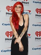 Valerie Anne Poxleitner nude 17