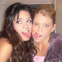 Vanessa Hudgens Pictures