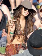 Vanessa Hudgens nude 4