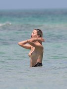 Victoria Bonya nude 14