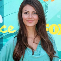 Victoria Justice Pictures