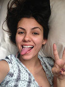 Victoria Justice nude 17