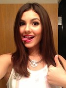 Victoria Justice nude 9