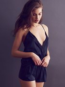 Yara Khmidan nude 10