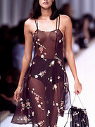 Yasmeen Ghauri nude 1