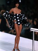 Yasmeen Ghauri nude 26