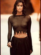 Yasmeen Ghauri nude 30