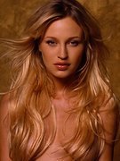 Zaviolova Tatiana nude 22